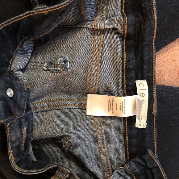 CLEO | Curvy Dark Wash Slim Jean SIZE 12 PETITE - Picture 12 of 16